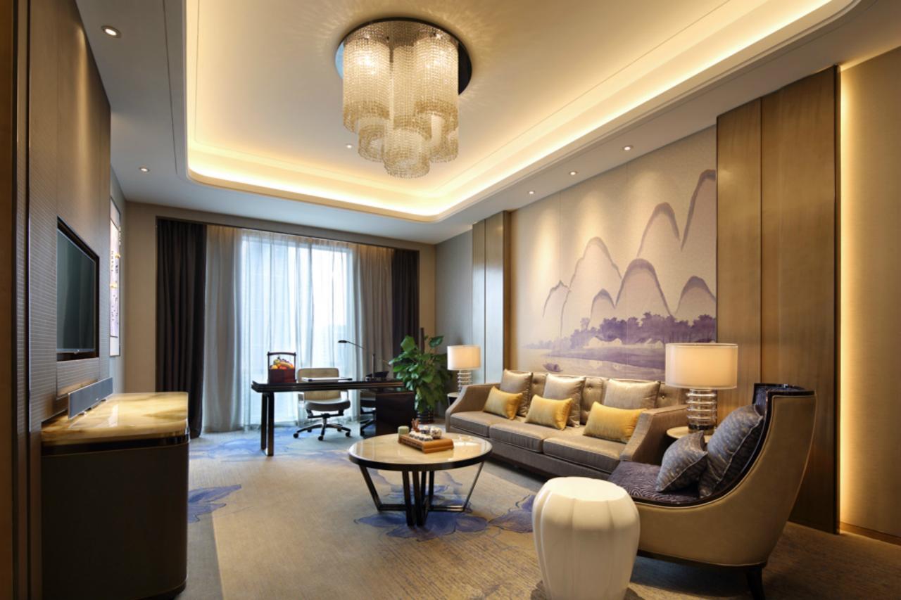 Hotel Wanda Realm Liuzhou Zewnętrze zdjęcie